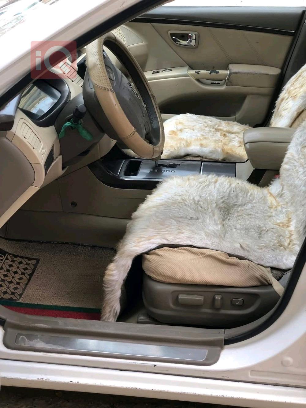 Hyundai Azera